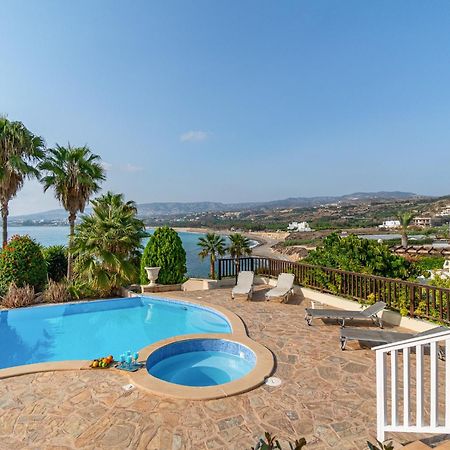 Beach Front Villa Mer Blu By Ezoria Villas 珊瑚湾 外观 照片